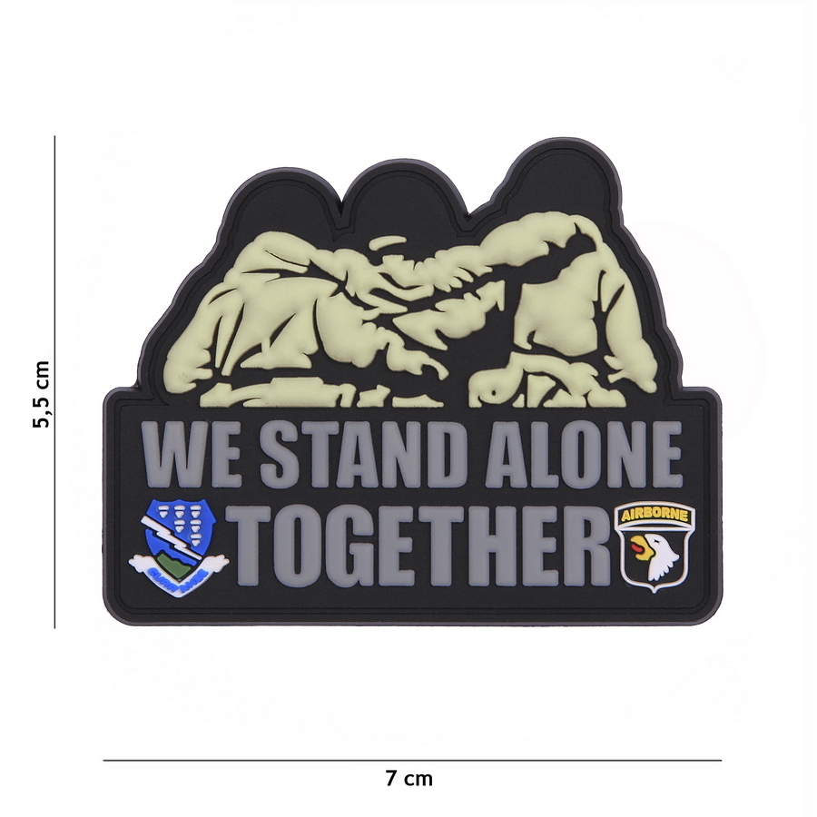 Embleem 3D PVC We stand alone together #7094